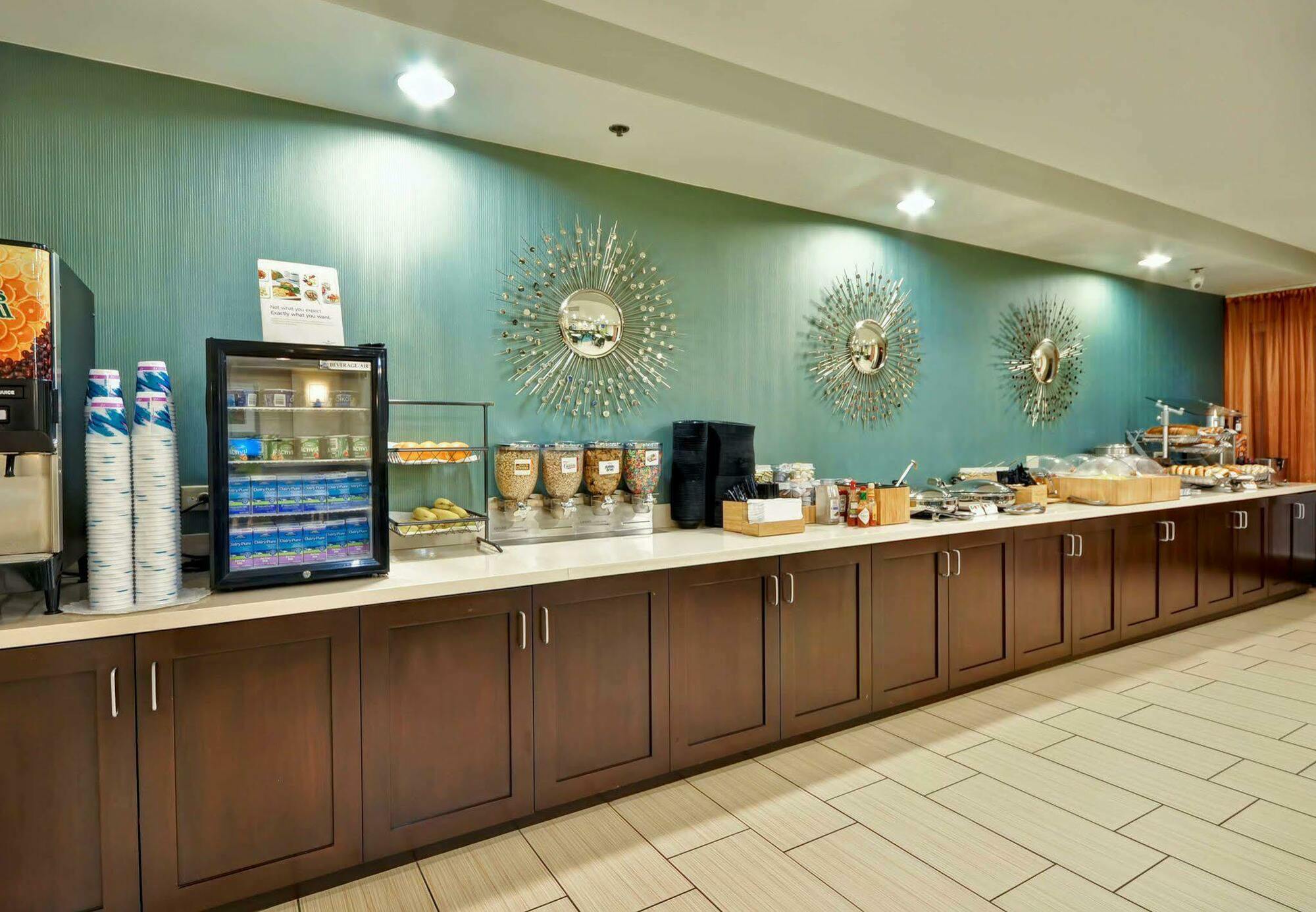 Springhill Suites Houston Hobby Airport Exteriör bild